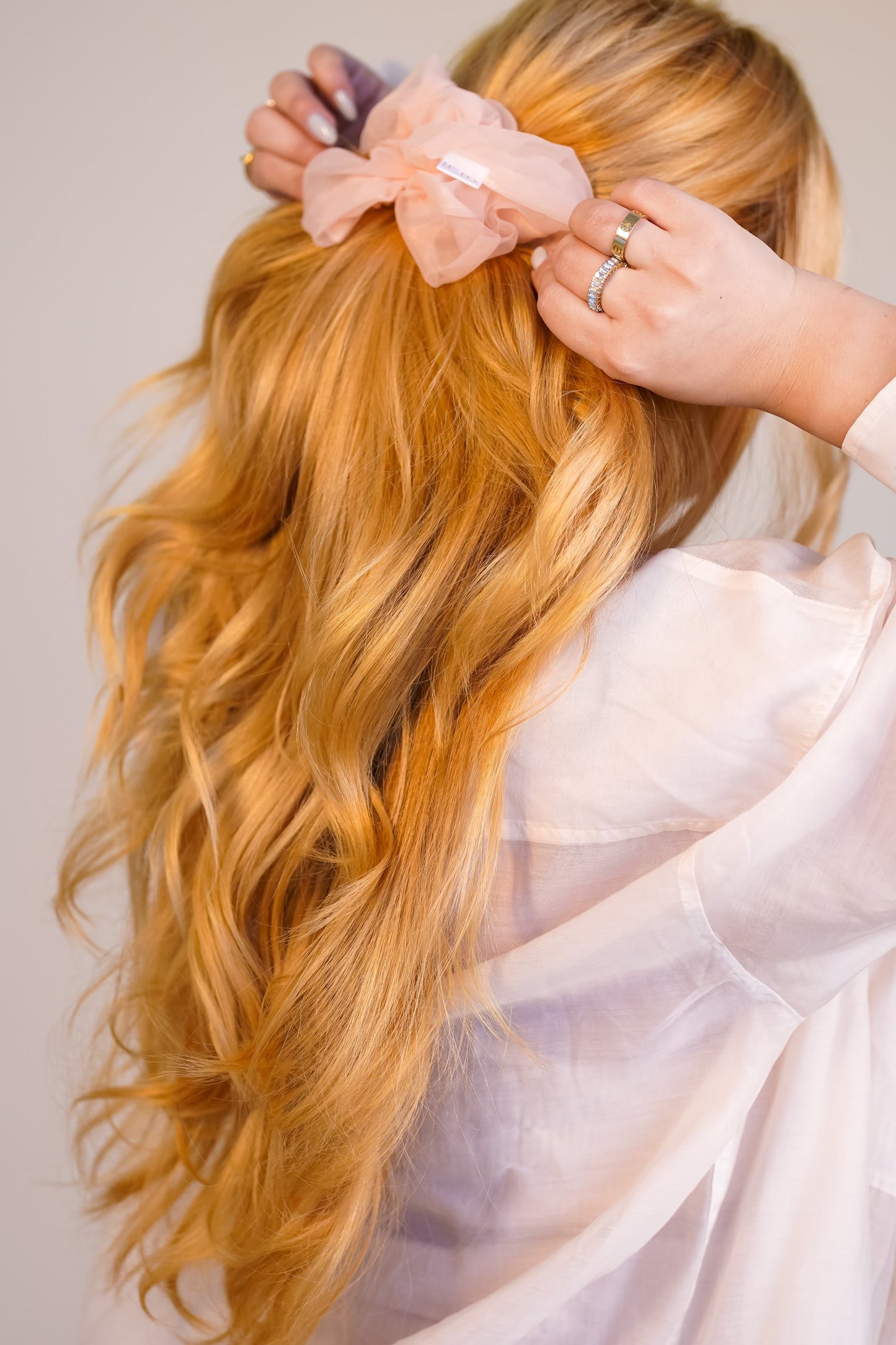 LuCeen Dream Mesh Scrunchie - Large